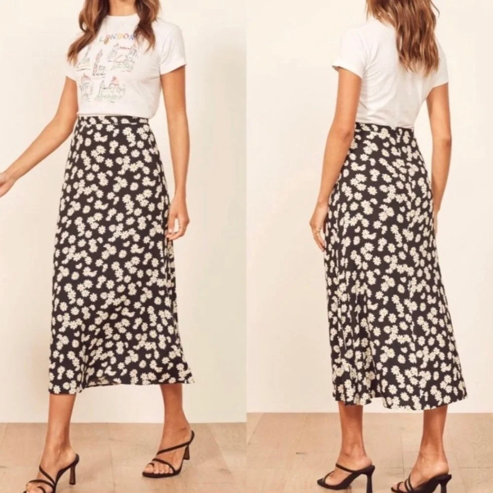 Reformation Bea Skirt Black Daisy - Picture 2 of 4